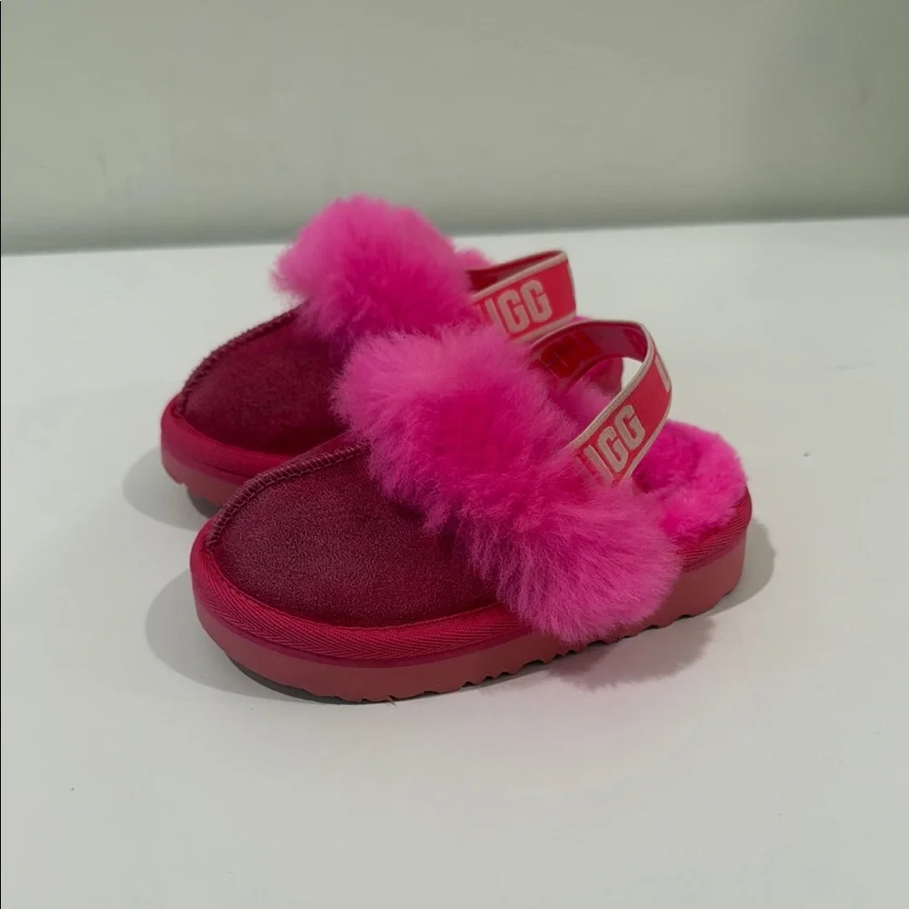 UGG Pink Fluffy Slippers Toddler - Picture 1 of 4